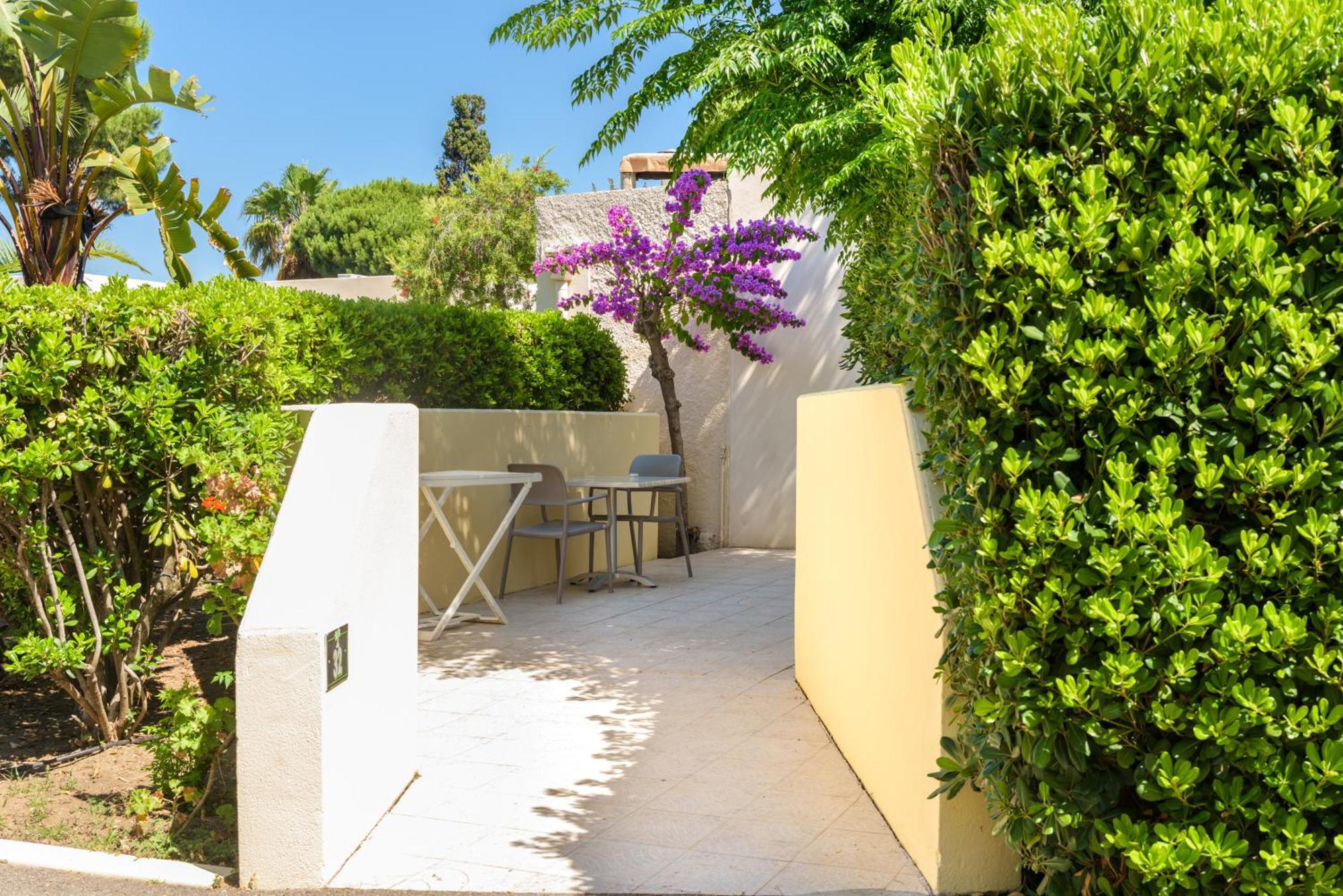 Residence San Pellegrino Folelli Екстериор снимка
