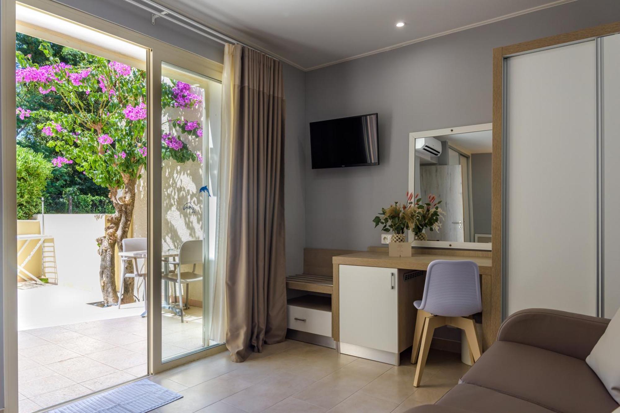 Residence San Pellegrino Folelli Екстериор снимка