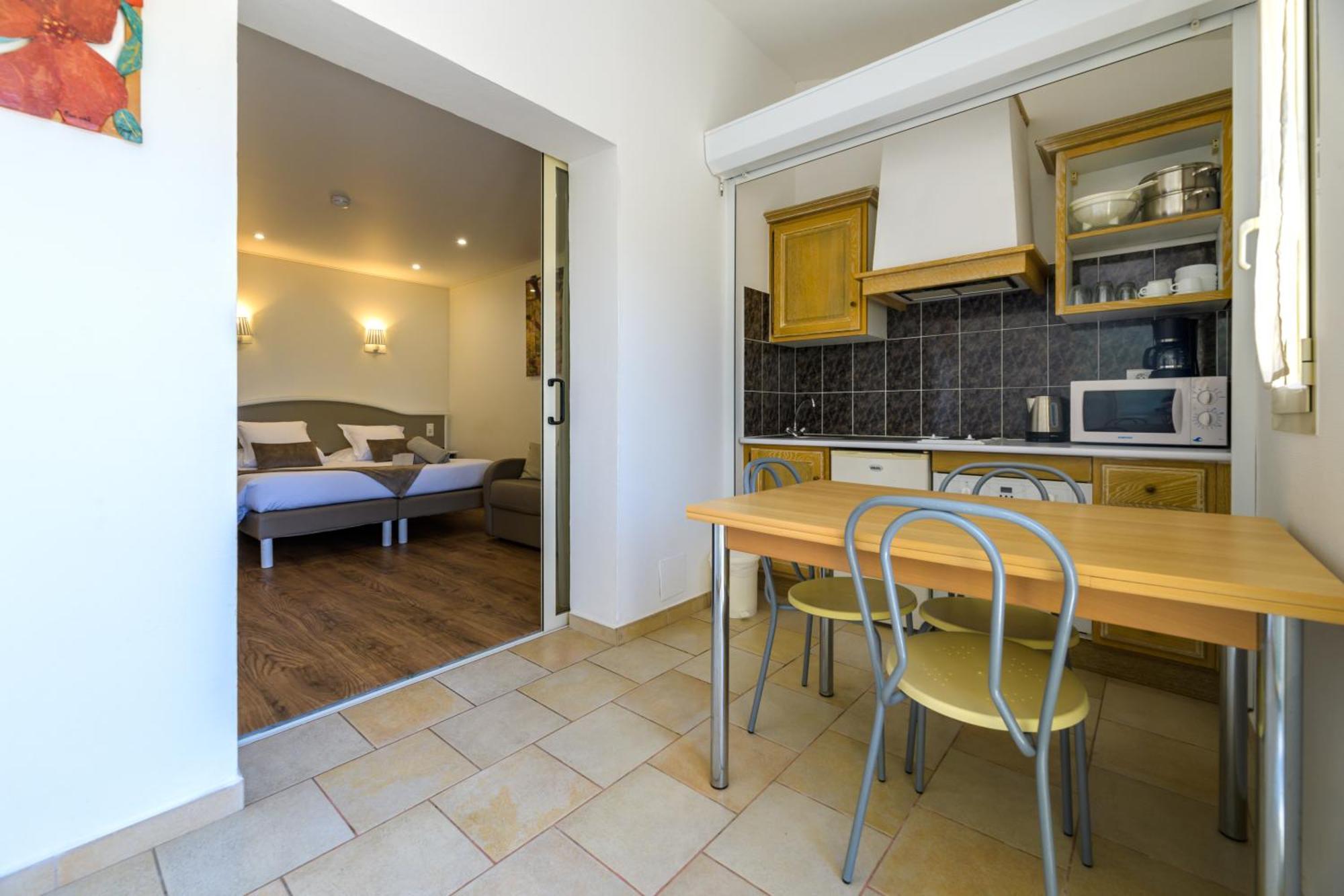Residence San Pellegrino Folelli Екстериор снимка