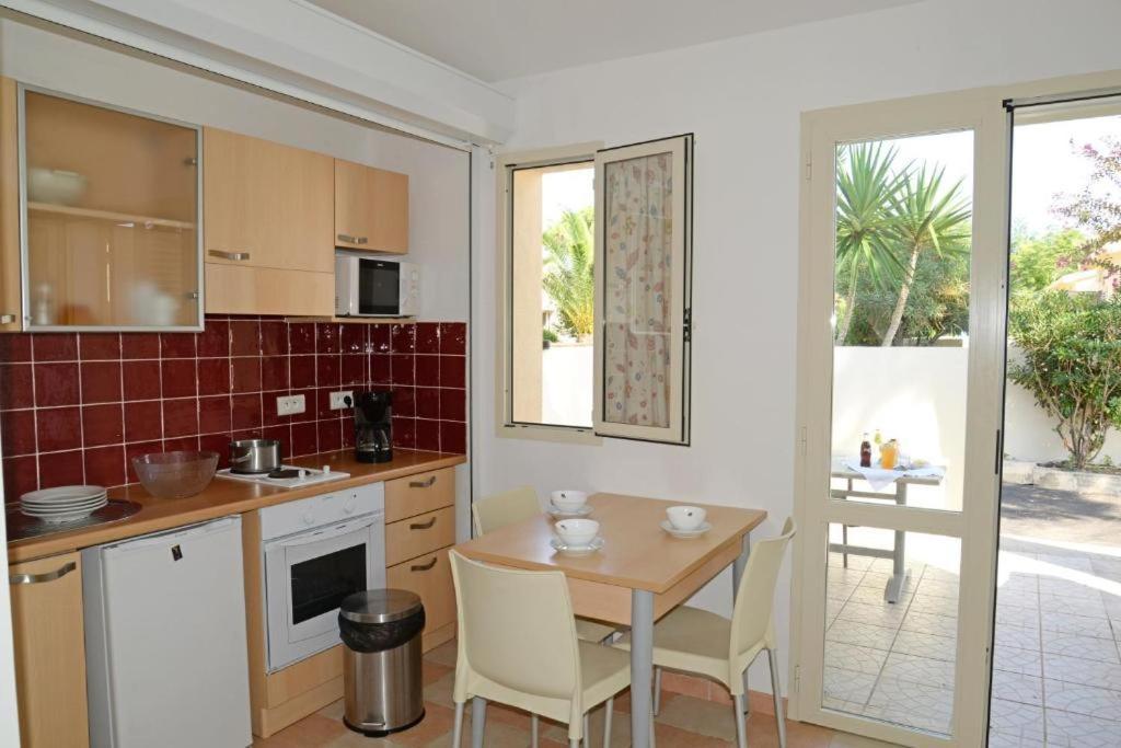 Residence San Pellegrino Folelli Екстериор снимка