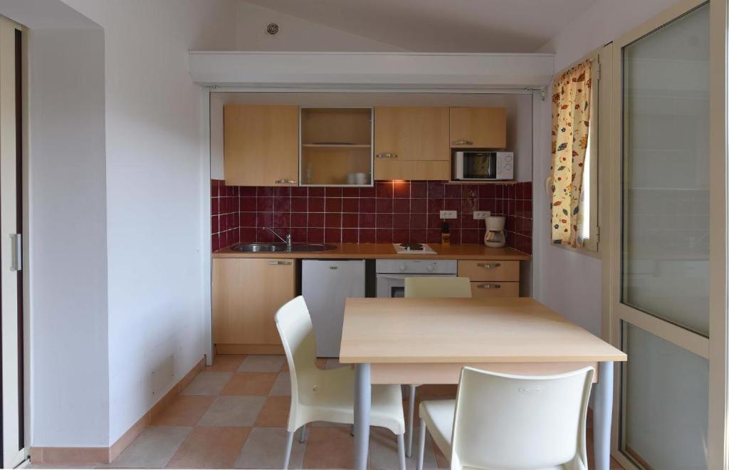 Residence San Pellegrino Folelli Екстериор снимка